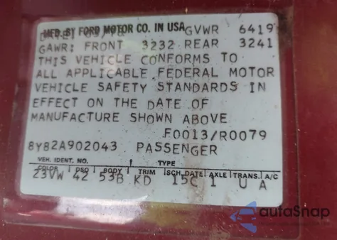 1978 Lincoln Continental z USA, uszkodzony, nr VIN 8YB2A902043